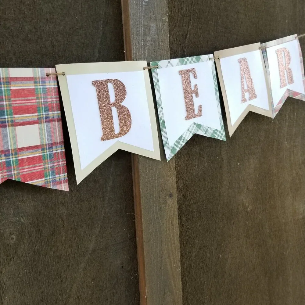 LITTLE BEAR- Red and White Party Decorations Set